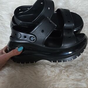 Black Chunky Platform Crocs with Rugged Sole